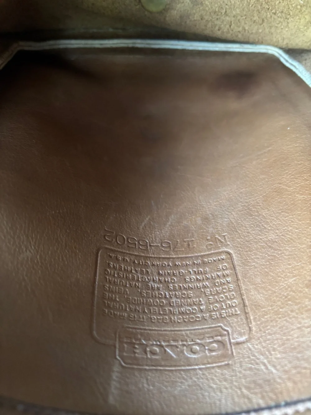 Vintage Coach Station Bag 6502 
Made in New York City - Picture 16 of 17